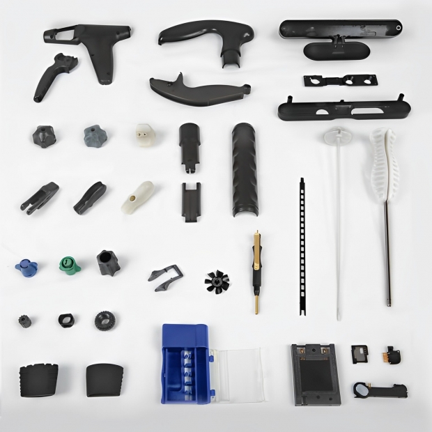 Custom Plastic Injection Molded Medical Components.jpg Custom Plastic Injection Molded Medical Components.jpg